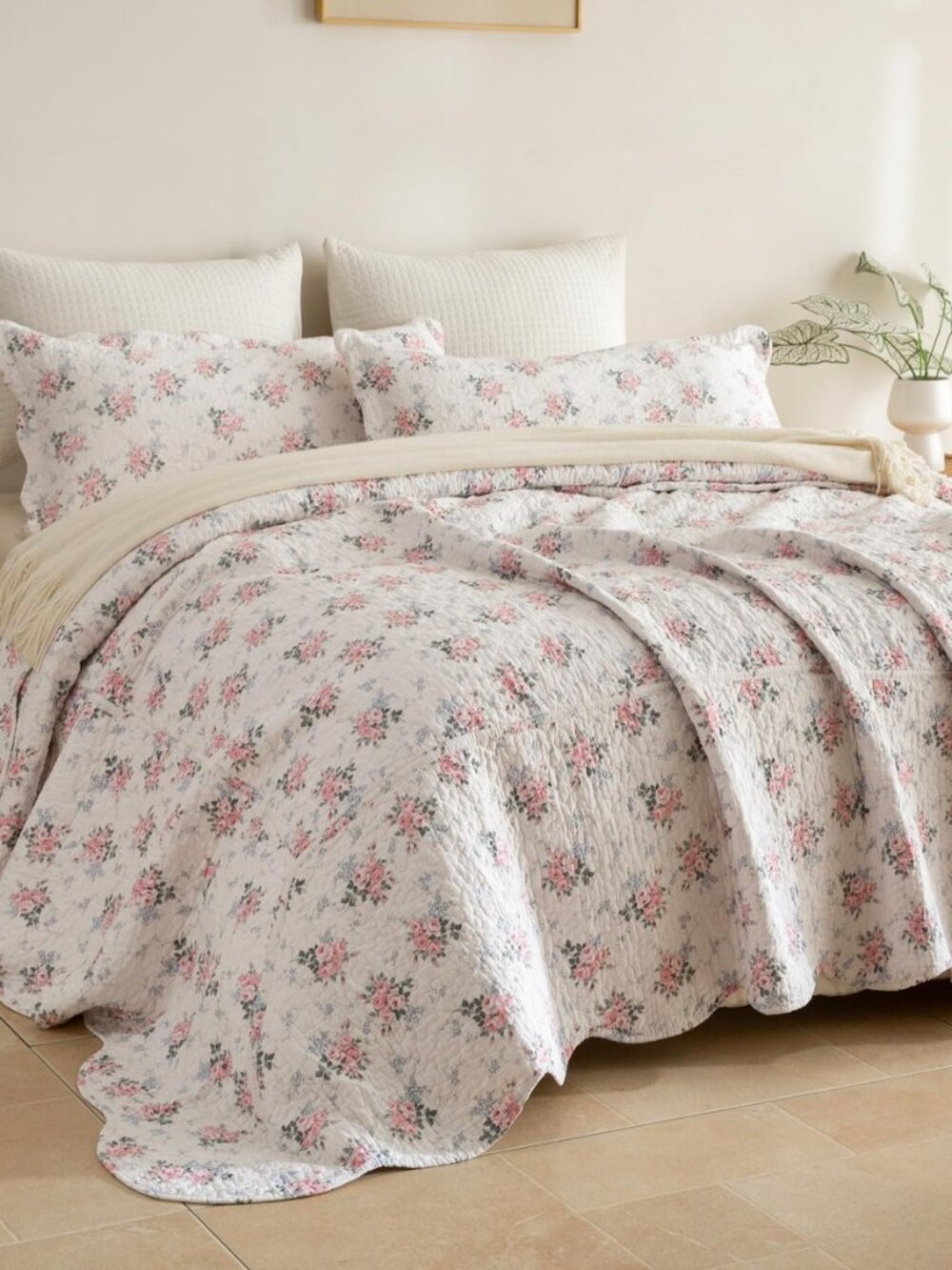 Cotton Floral Quilt Set, Vintage Oversized King Bedspread 120x120 for Extra
